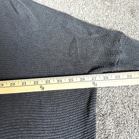 Carly Jean Los Angeles Grey Oversized Dolman Sleeve Sweater Size S/M - Picture 9 of 11